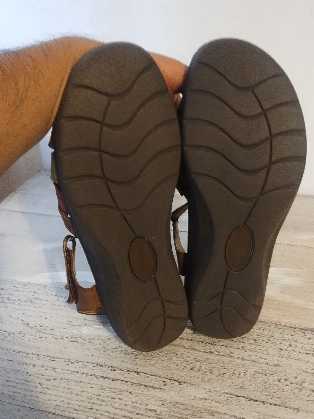 Earth Origins weiltek system Women Brown Leather Strappy Comfort Sandals Size8.5